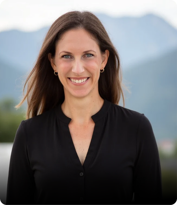 Lauren Manaker